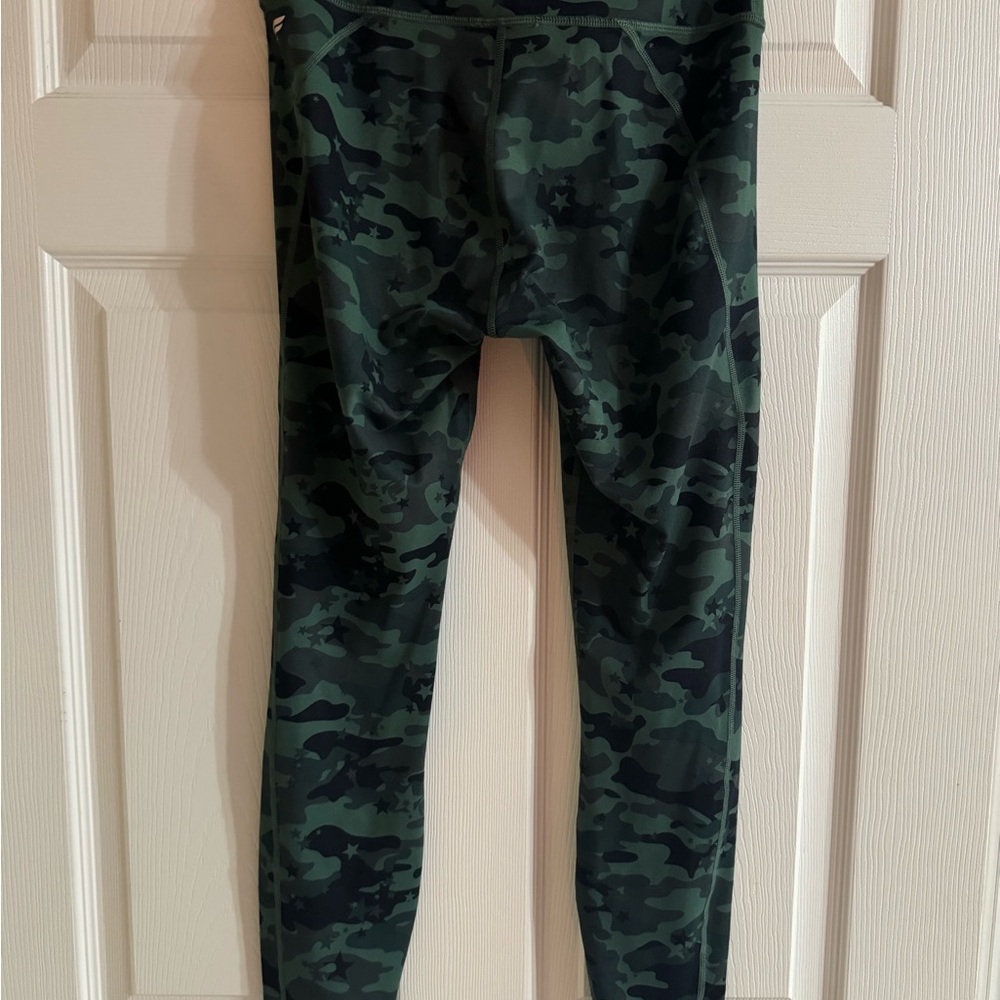 Fabletics Powerhold Leggings - Picture 2 of 3